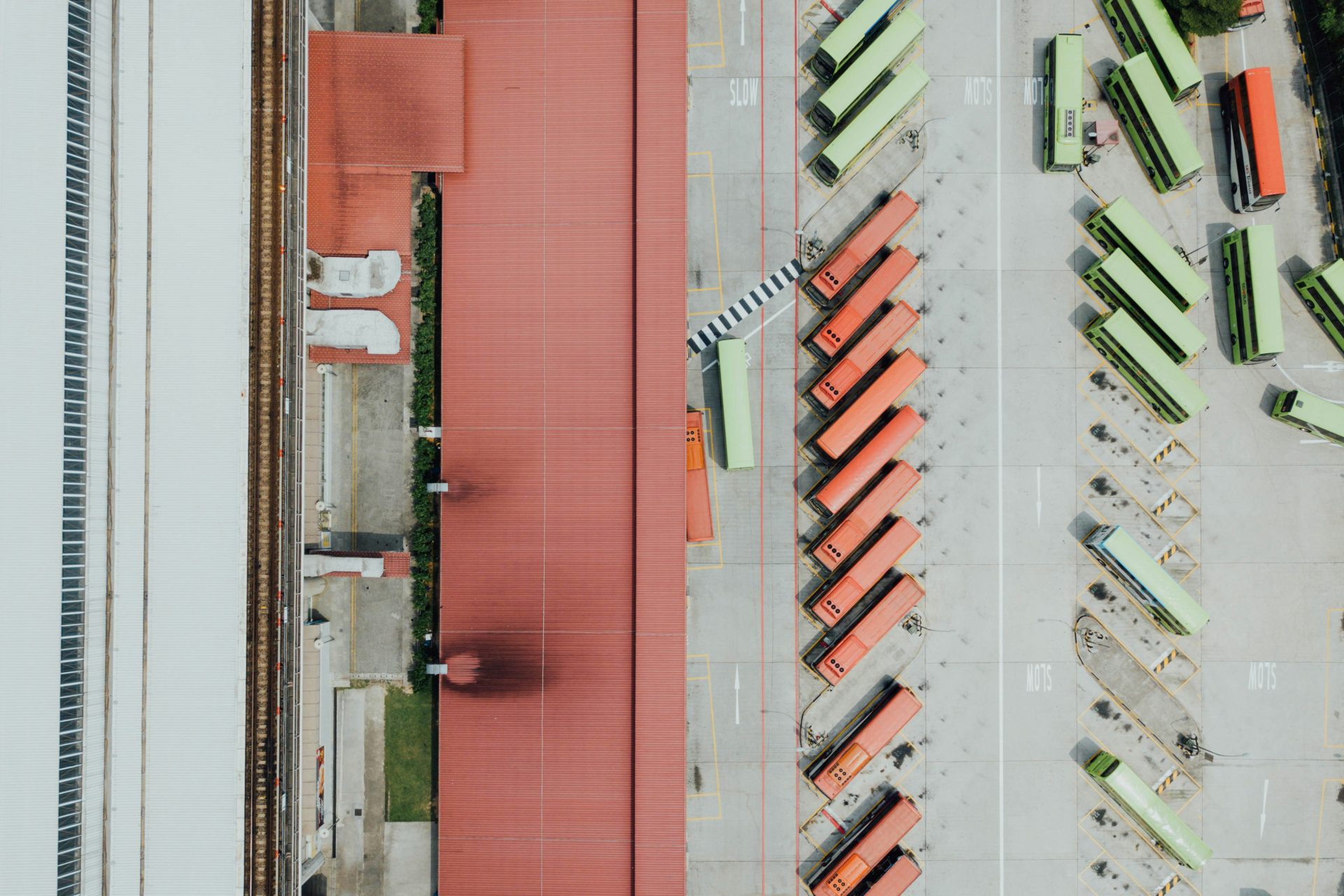 aerial view of buildings and buses
